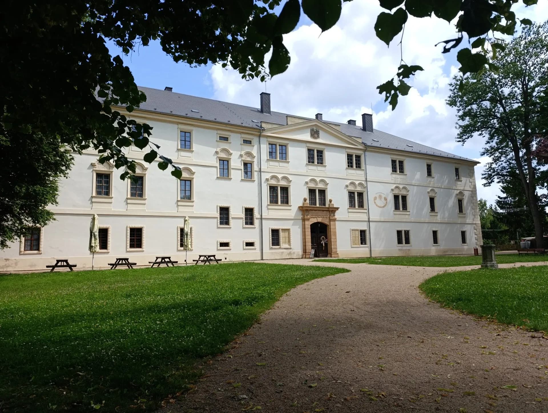 Zámek Křinec